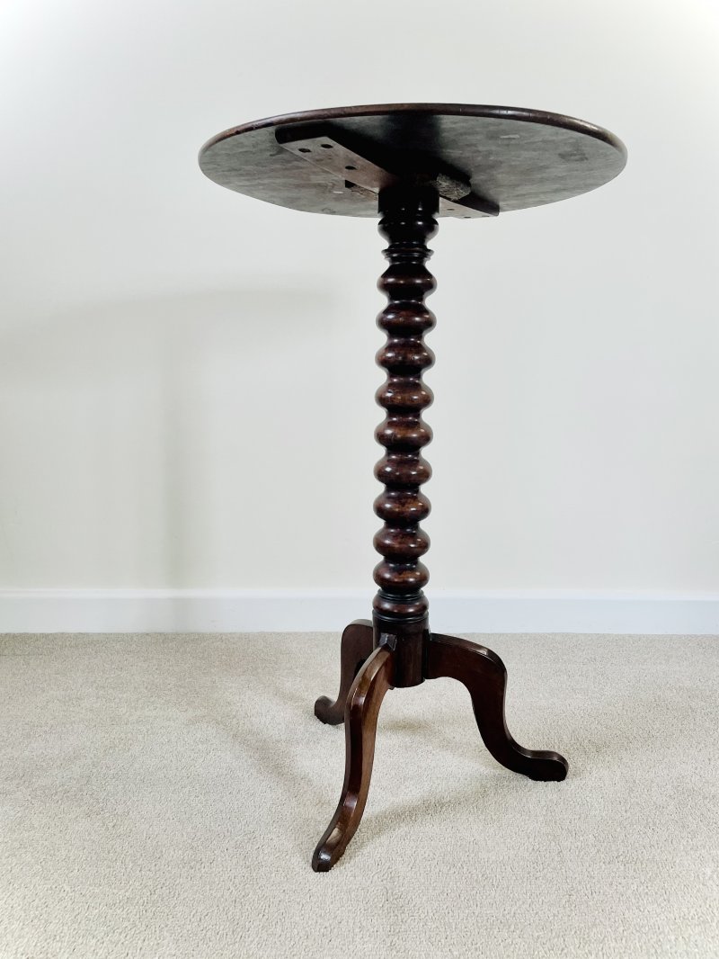 Mahogany Bobbin Pedestal Table